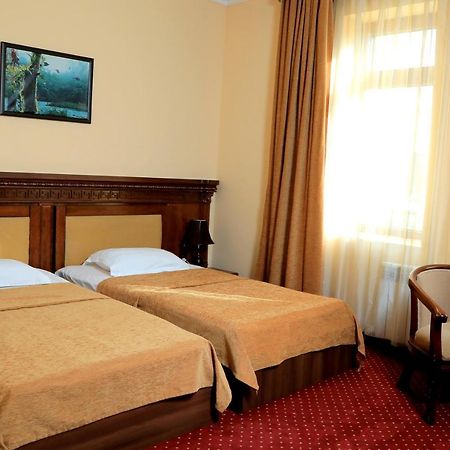 Hotel Diyora 사마르칸트 외부 사진
