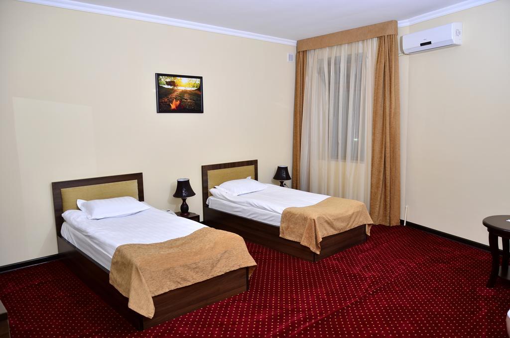Hotel Diyora 사마르칸트 객실 사진