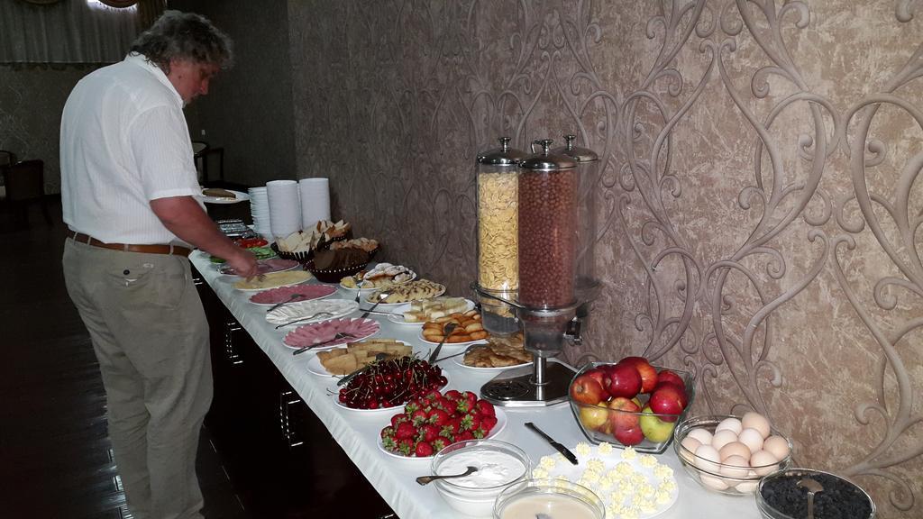Hotel Diyora 사마르칸트 객실 사진